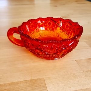 LE Smith Vintage Quintec Heritage Amberina Glass Nappy Handled Candy Dish